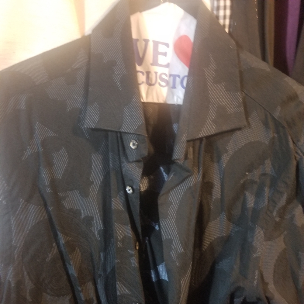 Long sleeved dress shirt